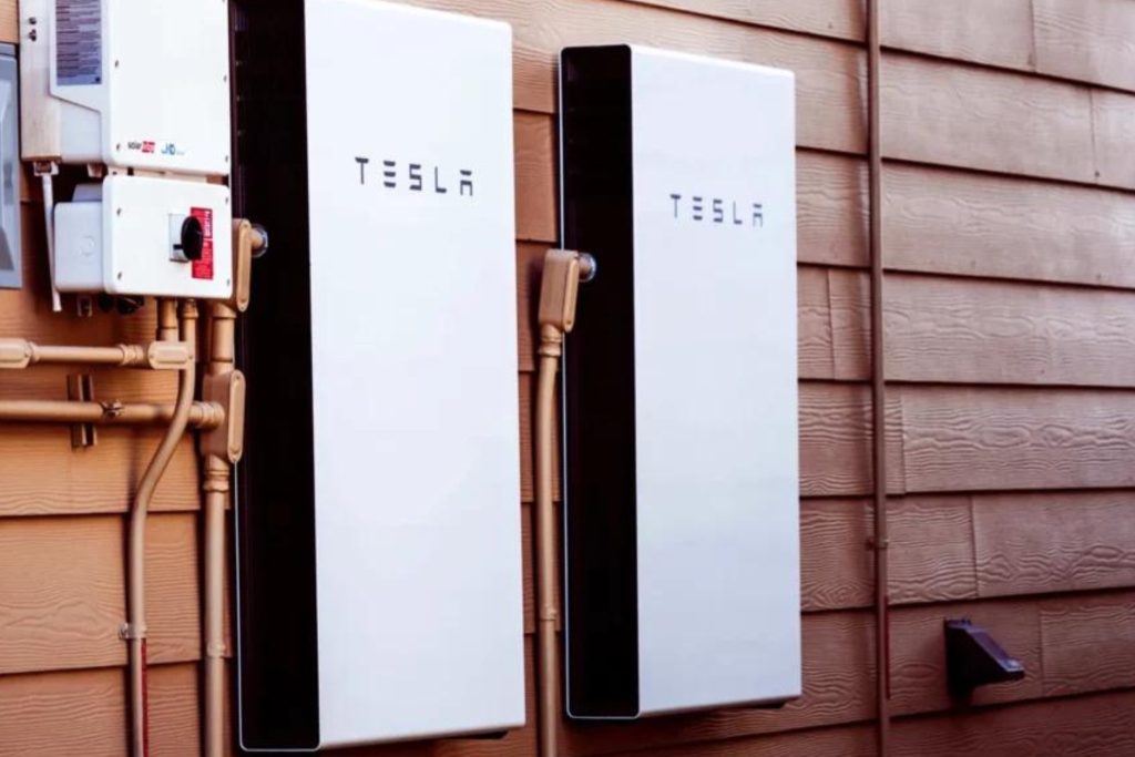 Upgrade 4 Commercial Solar Battery Installation for Sunshine Coast