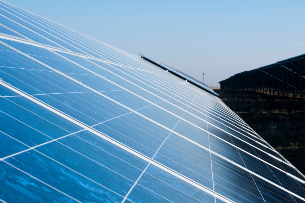 Large-scale commercial solar installation by Limitless Solar Solutions in Brisbane and the Sunshine Coast, featuring extensive solar panel arrays powering businesses and industrial facilities across Queensland.