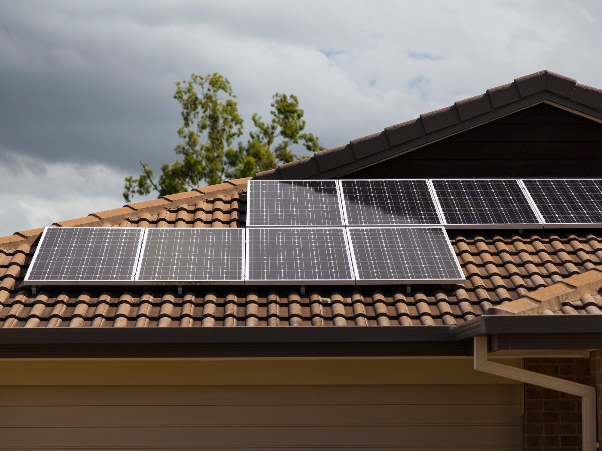 Solar Mythbusting: 7 Common Myths About Solar Energy Debunked. 1 is your sunshine coast roof ideal for solar panels