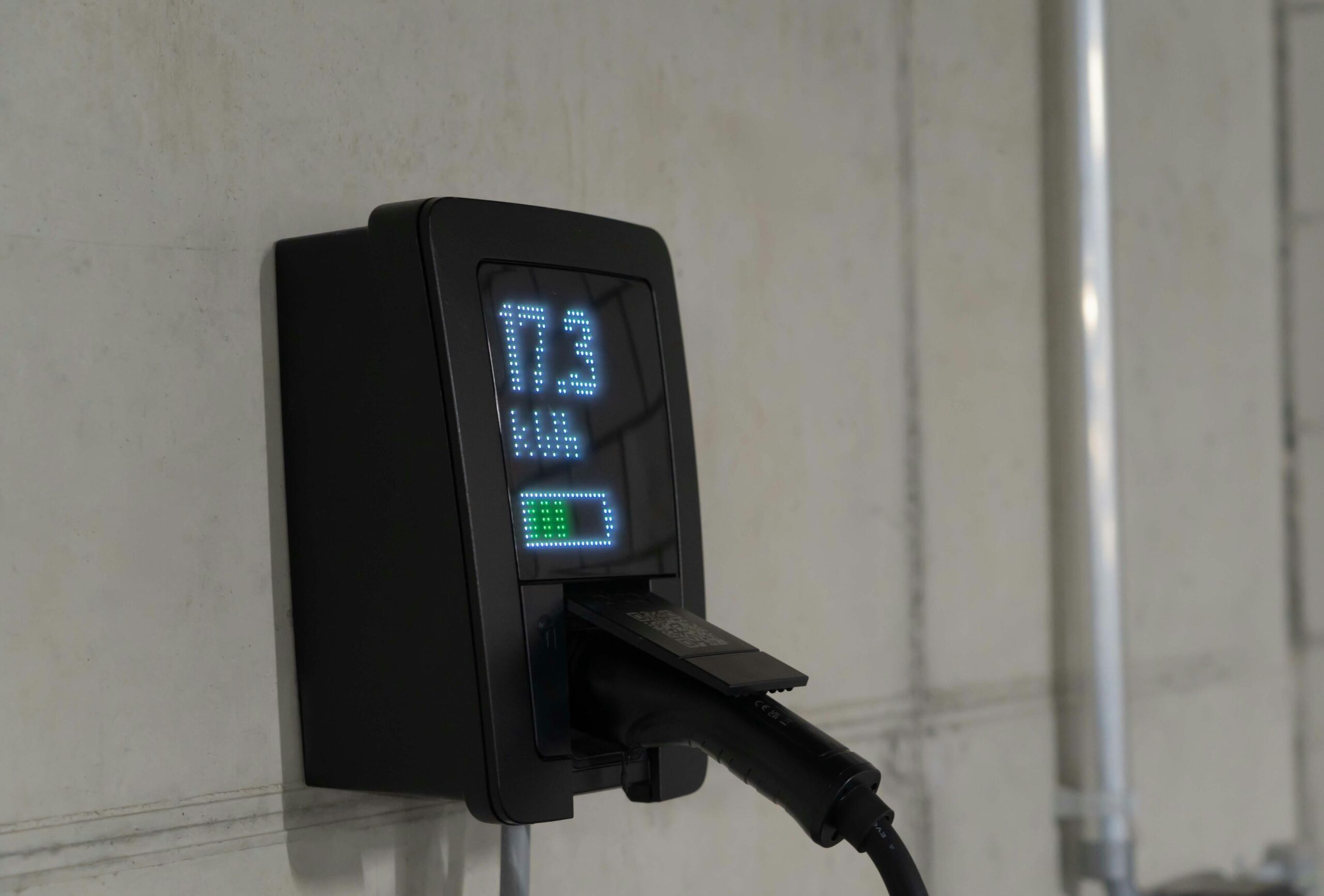 Home solar battery installation in Queensland eligible for federal and state battery rebates